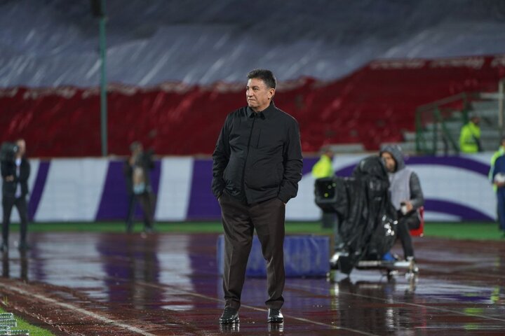 امیر قلعه‌نویی: سرمربی ثروتمندی هستم؛ انتظارم از تیم ملی بیشتر است