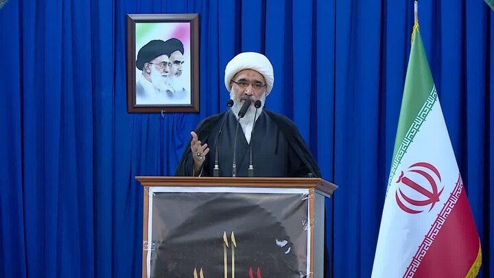 ظرفیت‌های سرمایه‌گذاری استان بوشهر برای توسعه تولید استفاده شود