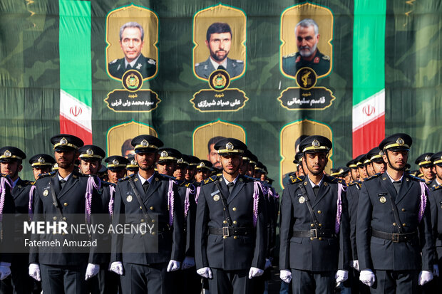 مراسم رژه روز ارتش در تهران