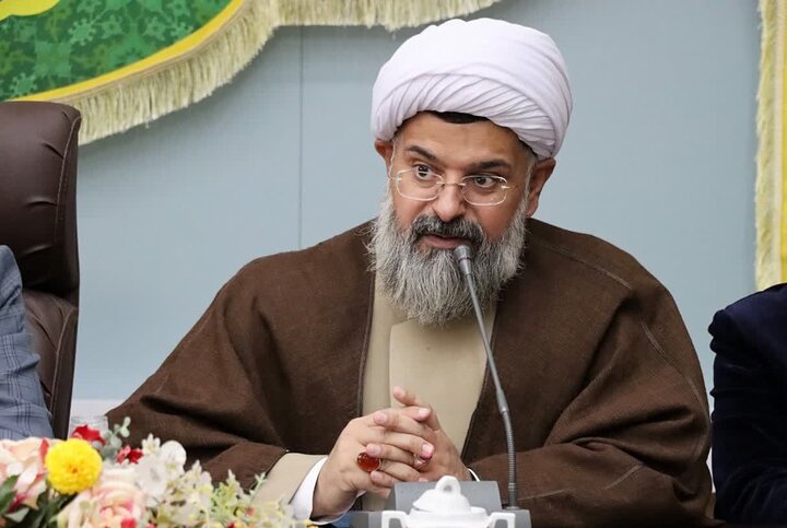 کاروان آدینه حسینی از خورموج به کربلای معلی اعزام می‌شود