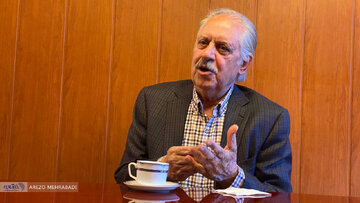 ۷ ماه قبل درباره سرمایه‌گذاری هزار میلیارد دلاری با آمریکایی‌ها صحبت شد/ بیگدلی: منتظر آزاد شدن ۷۰ میلیارد دلار پول ایران باشید