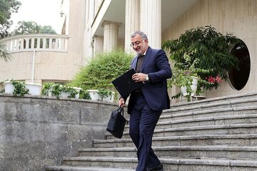 ائتلاف زاکانی با حلقه دولت سیزدهم برای ماندگاری در خیابان بهشت/ موتور «تانکِ انقلاب» با چه انگیزه ای روشن شده است؟