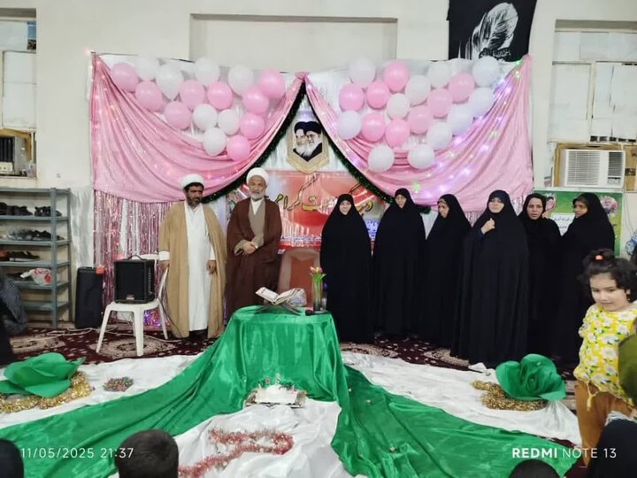 برنامه‌های فرهنگی باید مردم را به مسجد جذب کند