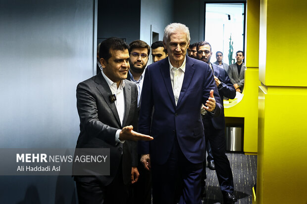 دیدار حسین افشین با دستیار امور علم و فناوری رئیس جمهور روسیه