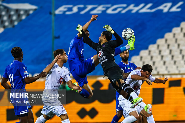 مانع بزرگ برای حضور استقلال در آسیا؛ هزار و ۶۰۰ میلیارد باید صفر شود!