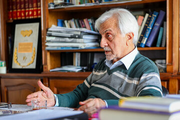 هاشمی طبا: مگر آقای پزشکیان نگفت که من به مردم راست می‌گویم؟/ احتمالا برخی تصمیم‌گیری‌های هیئت دولت، شب‌ها در جاهای دیگری انجام می‌شود