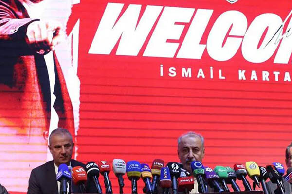 پرسپولیس دنبال رئیس نقل و انتقالات تابستانی؛ چند پادشاه در یک اقلیم!