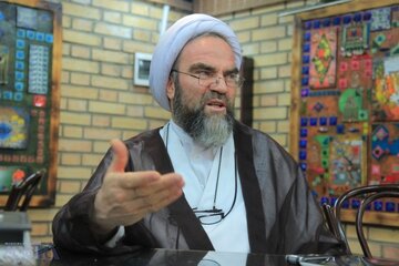 پیشنهاد غرویان به دادگاه ویژه روحانیت درپی جنجال روحانیِ تندرو در عربستان/ مراجع و عقلای قم تاکید بر اعتدال و میانه روی دارند