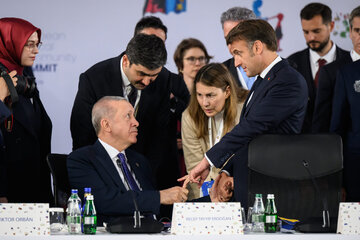 کنشگرانی که از غیبت ایران سود میبرند/ دستمالی: فقط ترکیه رقیب ایران نیست