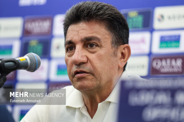 حمله قلعه‌نویی به منتقدان تیم ملی: با بخل و حسد و حقارت نقد می‌کنند!