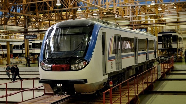 چمران: دولت مجوز پرداخت پول واگن‌های مترو را داد