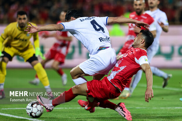 گزینه اصلی جانشینی «کارتال» مشخص شد؛ پرسپولیس دست به دامن مرد محبوب!