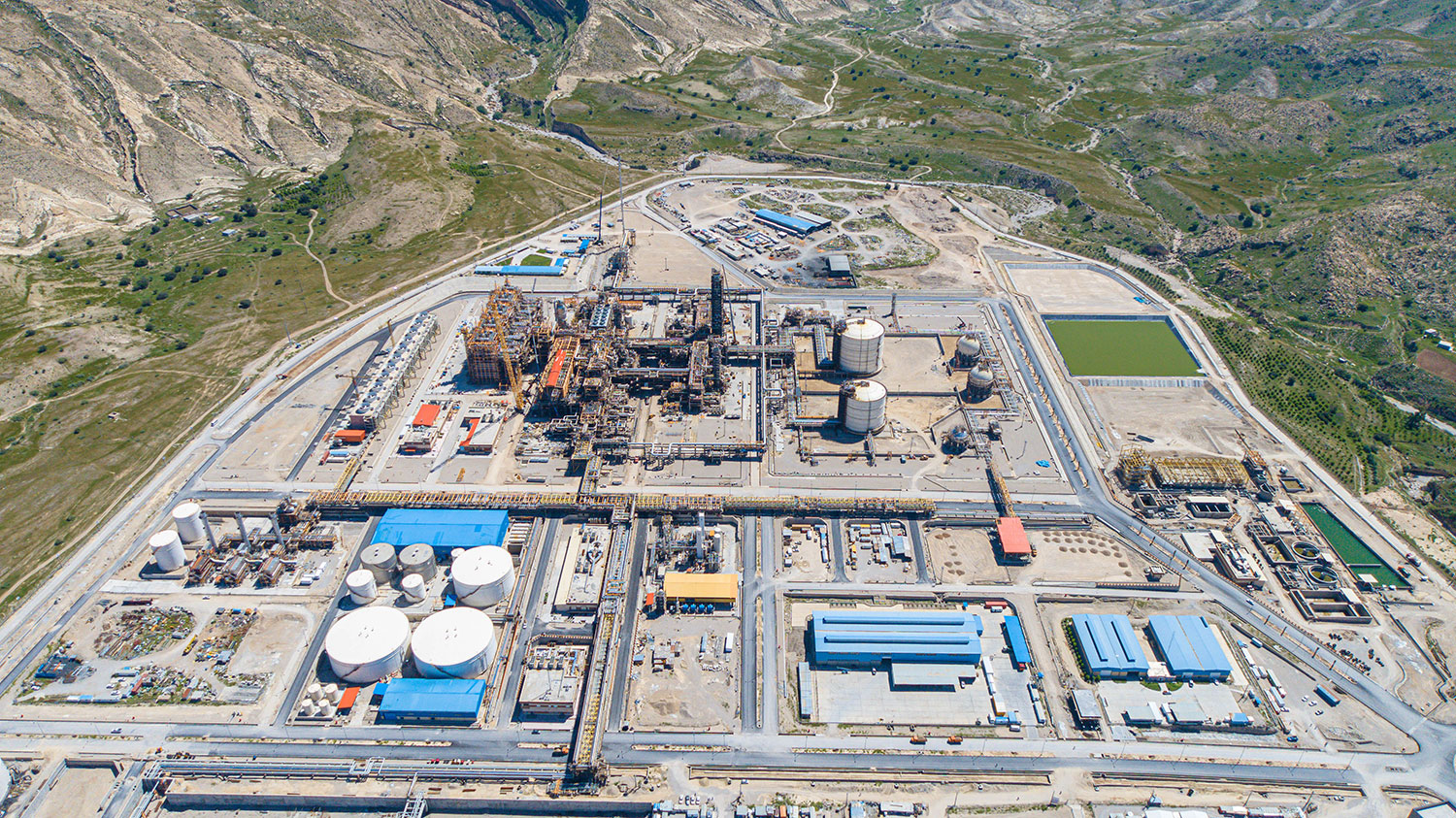 عملیات اجرای پوششFRPدر مخازنCSWواحد پساب