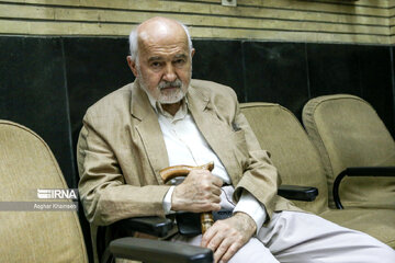 توکلی بدون روتوش/ درباره چهره همیشه منتقد جریان راست و میراثی که به عنوان «چپ اصولگرا» از خود به جا گذاشت