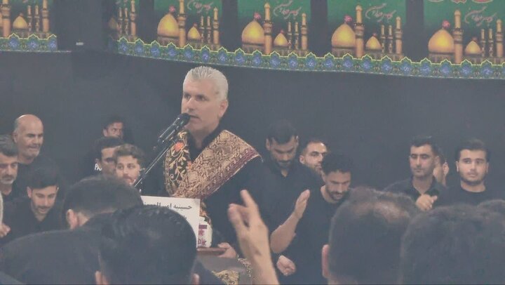 سینه‌زنی سنتی در حسینیه امیرالمومنین (ع) گناوه