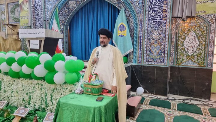 انس با قرآن سلامت روحی و معنوی برای فرزندان فراهم می‌کند