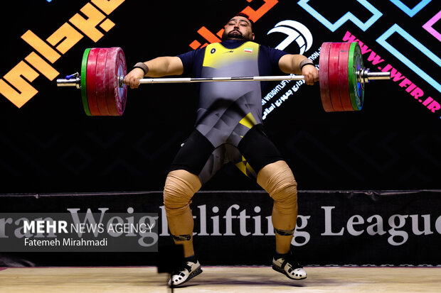 روز پایانی هفته نخست لیگ برتر وزنه‌برداری