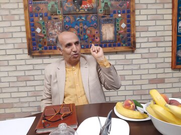 سیگنال فوری FATF به اقتصاد ایران/ پازوکی: تحریمها برداشته شود، قطعا نرخ ارز سقوط میکند، اما این را تندروها نمیخواهند بپذیرند