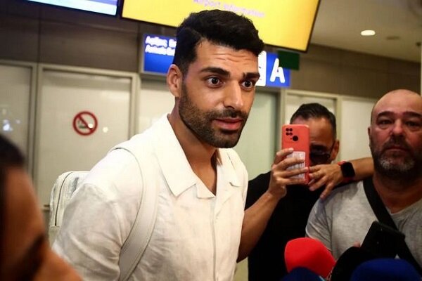 مهاجم تیم ملی ایران وارد یونان شد؛ طارمی: خوشحالم به المپیاکوس پیوستم