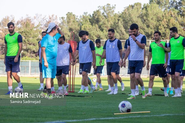 ۴۰ بازیکن تیم ملی فوتبال برای جامجهانی؛ آخرین فرصت برای ماندن در لیست