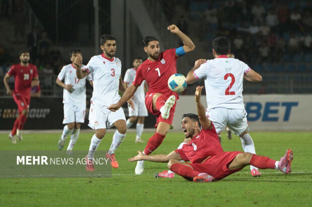 تنها راه خروج تیم ملی فوتبال از وضعیت فعلی؛ باتجربه‌ها انگیزه نداشتند!