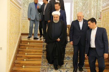 دلواپسی ناتمام دلواپسان یا تسویه حساب همیشگی سیاسی کاران/ تهدید روحانی به محاکمه و خط و نشان برای استیضاح عراقچی در بهارستان چه پیام هایی دارد؟