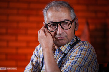 زیبا کلام: مناصب دولت نباید مانند گوشت قربانی بین تندروها توزیع شود/ وضعیت فعلی کشور خروجی حضور تندروها در سمت های مدیریتی است