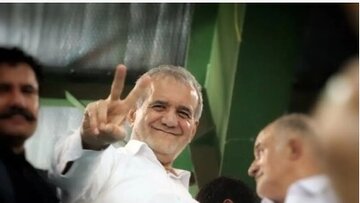 ظریفیان: وفاق وقتی معنا دارد که به وفاداران پشت نکند/ افراد غیر همفکر دولت وقتی مسئولیت بگیرند، هم شعار وفاق را دچار شکست و هم دولت را ناتوان میکنند