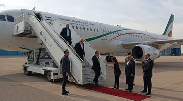 سفر بیسروصدای عراقچی به بیروت؛ دیپلماسی در سایه تنش و تردید/ قنادباشی: لبنان نباید مواضع نرم در برابر اسرائیل اتخاذ کند/ عراقچی به دنبال ترمیم روابط