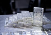 هر گرم نقره به بیش از ۷۰۰ هزار تومان رسید/ تداوم افزایش قیمتها در بازار جهانی