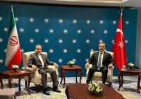 پنجره کوچک دیپلماسی / آیا تماس‌های گسترده منطقه‌ای می‌تواند جلوی جنگ فاجعه‌بار ایران و آمریکا را بگیرد؟