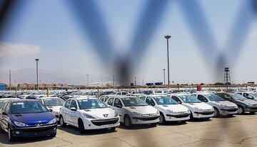 پژوپارس ۳۳۰ میلیون تومان شد/ جدول قیمت مدلهای مختلف پژوپارس در بازار