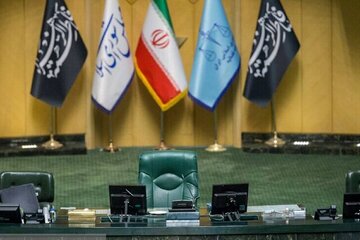 قالیباف رقیب پیدا کرد/  رای‌گیری «الفبایی» از نمایندگان در انتخابات هیات رئیسه مجلس /  مجازی یا حضوری؟ مسئله این است