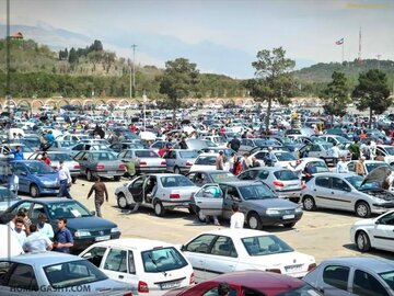هشدار درباره موج دوم گرانی خودرو/کاکایی: افزایش ۵۰ درصدی قیمت‌ها دور از انتظار نیست