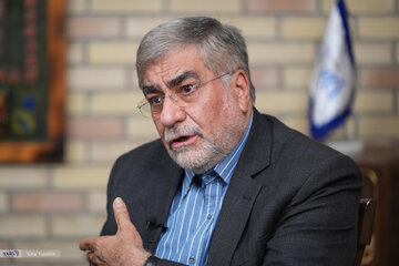 علی جنتی: احتمالا آمریکا پیش از انتخابات از «مادر همه بمب‌ها» برای کوه کلنگ استفاده کند/ اسرائیل در پی حمله غافلگیرانه و ترور لایه دیگری از مقامات است