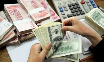 قیمت دلار، یورو و انواع ارزها امروز ۴ آبان ۱۴۰۵ در زمان بسته شدن بازار/ دلار روی قیمت ۲۷۱ هزار و ۵۰۰ تومان ایستاد + جدول
